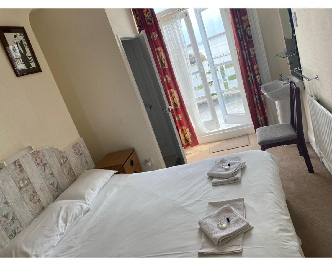 Savoy Hotel Weston-super-Mare Bagian luar foto