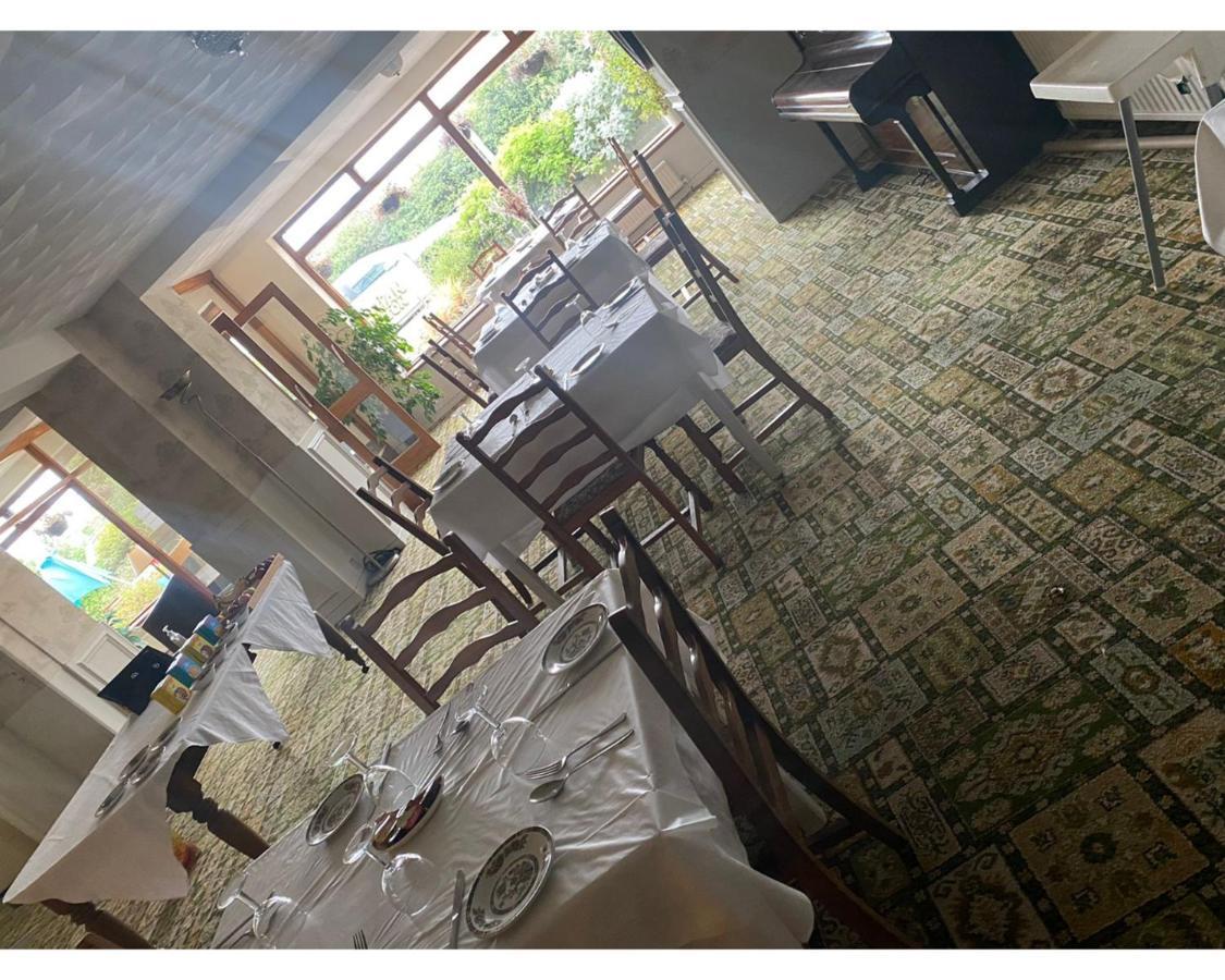 Savoy Hotel Weston-super-Mare Bagian luar foto